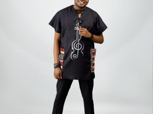 Elegant Men’s African Outfit – Traditional Ankara Dashiki (M–4XL) - Image 3