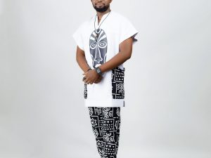Elegant Mens African Outfit: Traditional Ankara Dashiki. Size M-4XL