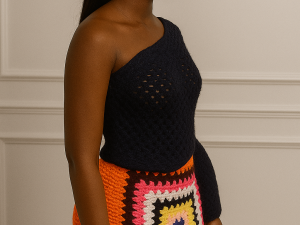 6Chi One Sleeve Two Piece Outfit - Image 3