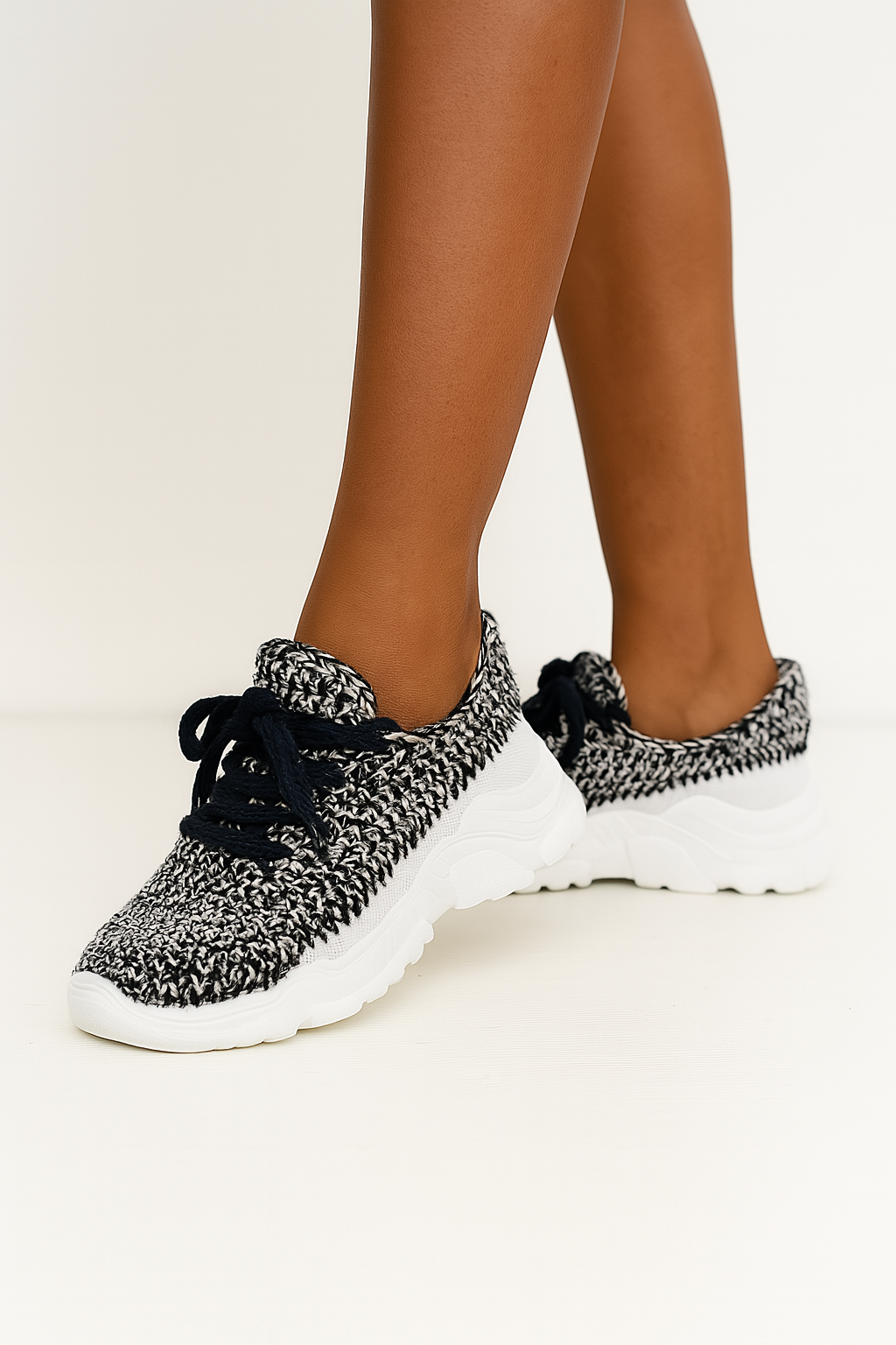 6Chi Crochet Handmade Sneakers