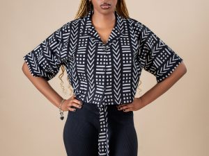Chic Top - Size M - Image 2