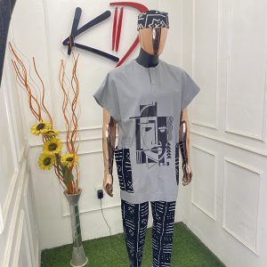 men’s patterned traditional outfit